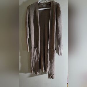 Cyrus Ribbed Knit Sweater in Taupe